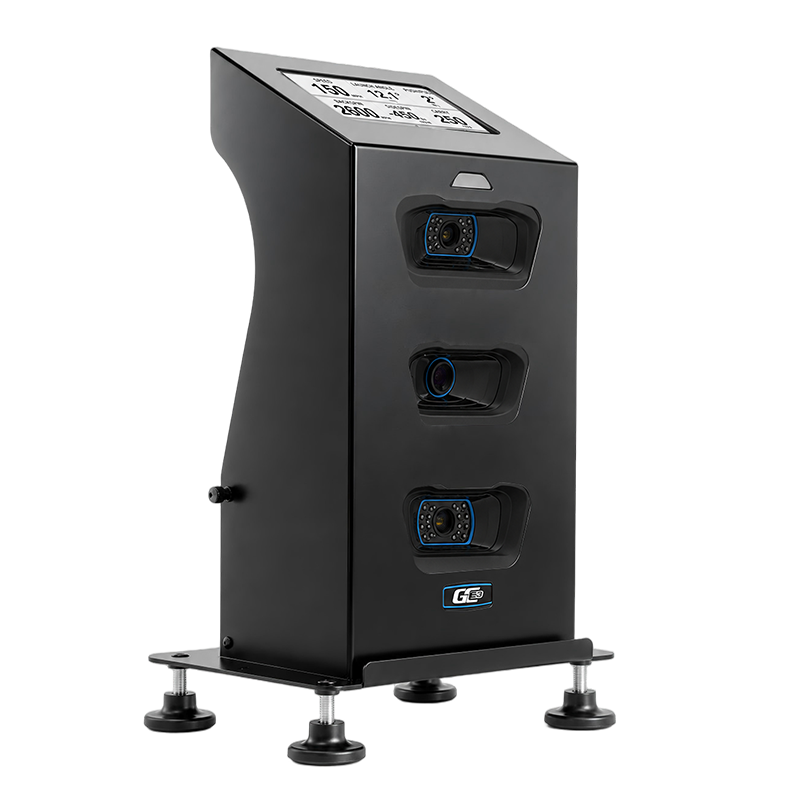 GC3D launch monitor secured in Steelink protective case with data display